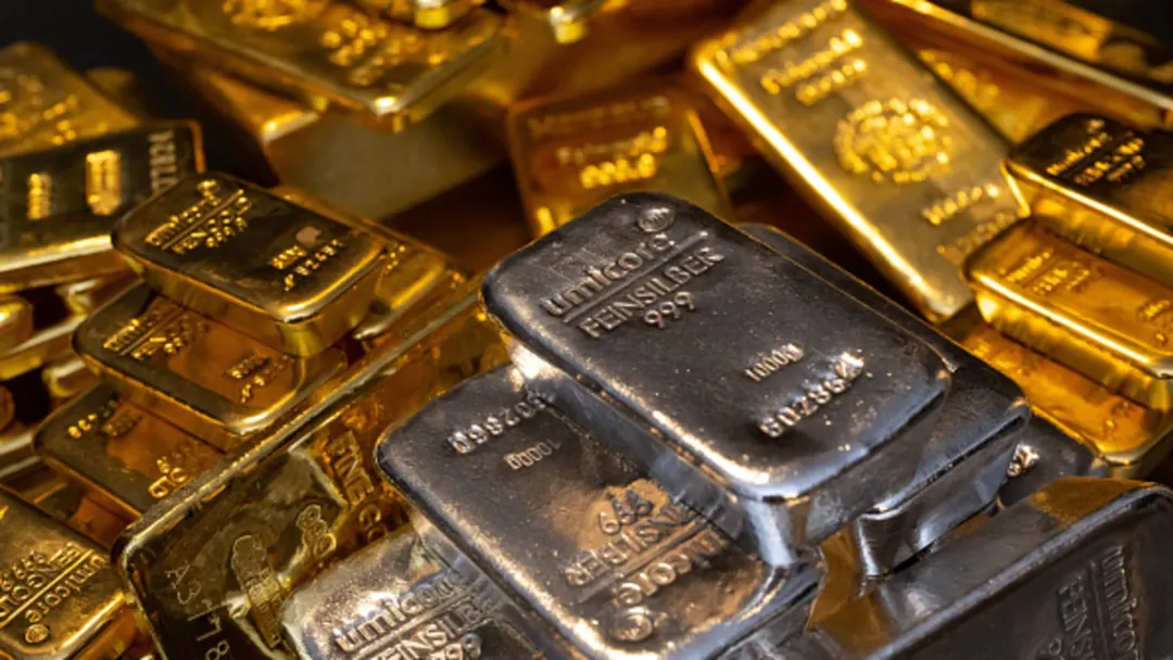 Gold Silver Ratio Drops 7%, Forecasts Suggest Renewed Silver Demand