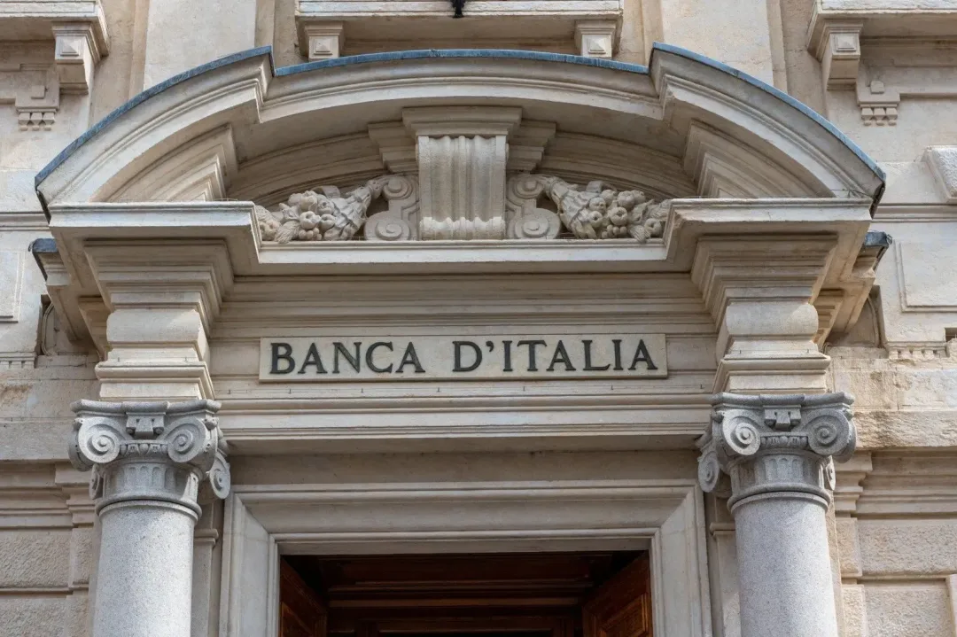 Bank of Italy Stress Test Puts ETH Risk in Focus as Price Stalls Under $3,200