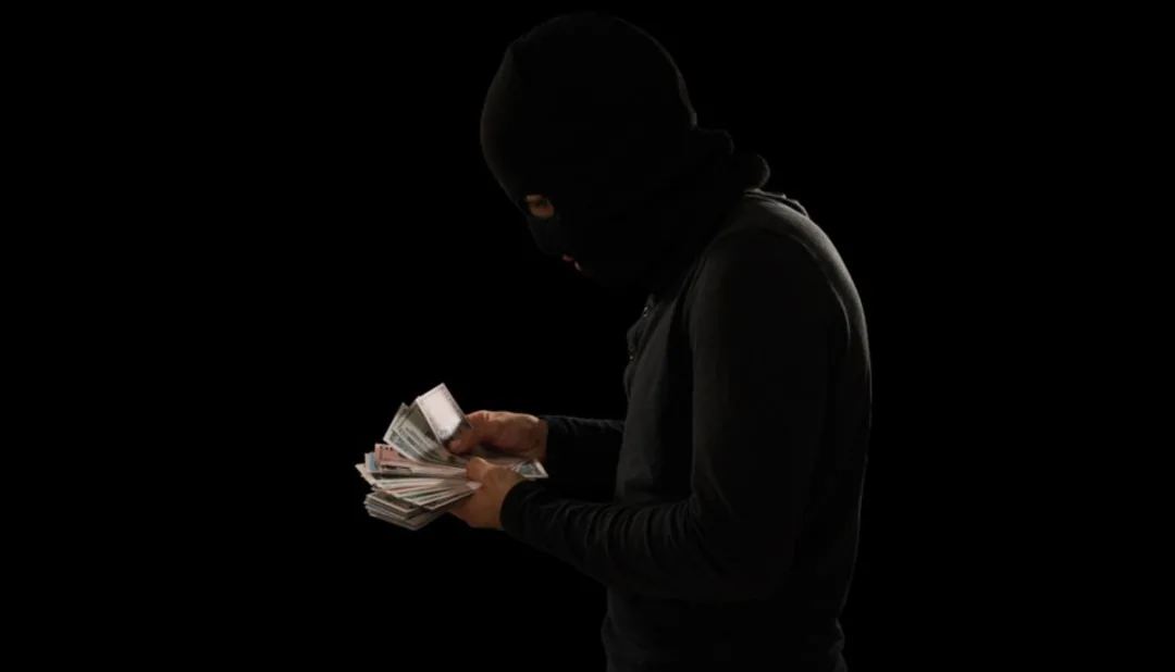 Meta Pool Dodges Disaster as Hacker Hits Low Liquidity Wall