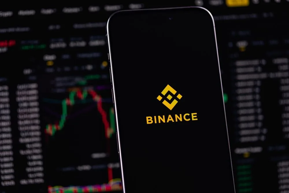 Bitcoin Bottom Forming? Binance SAFU Buys $233M BTC as RSI Flashes Cycle Low