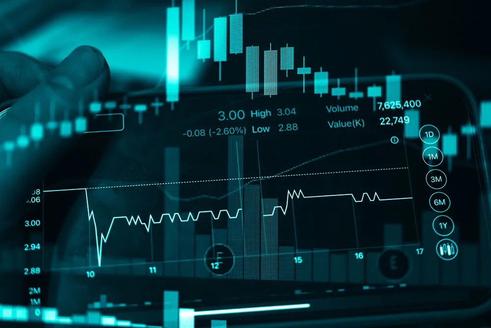 XRP’s $2.15 Stands Tall Amid WisdomTree Exec Saying Crypto Index ETFs will Ignite Next Big Wave. Source: Shutterstock