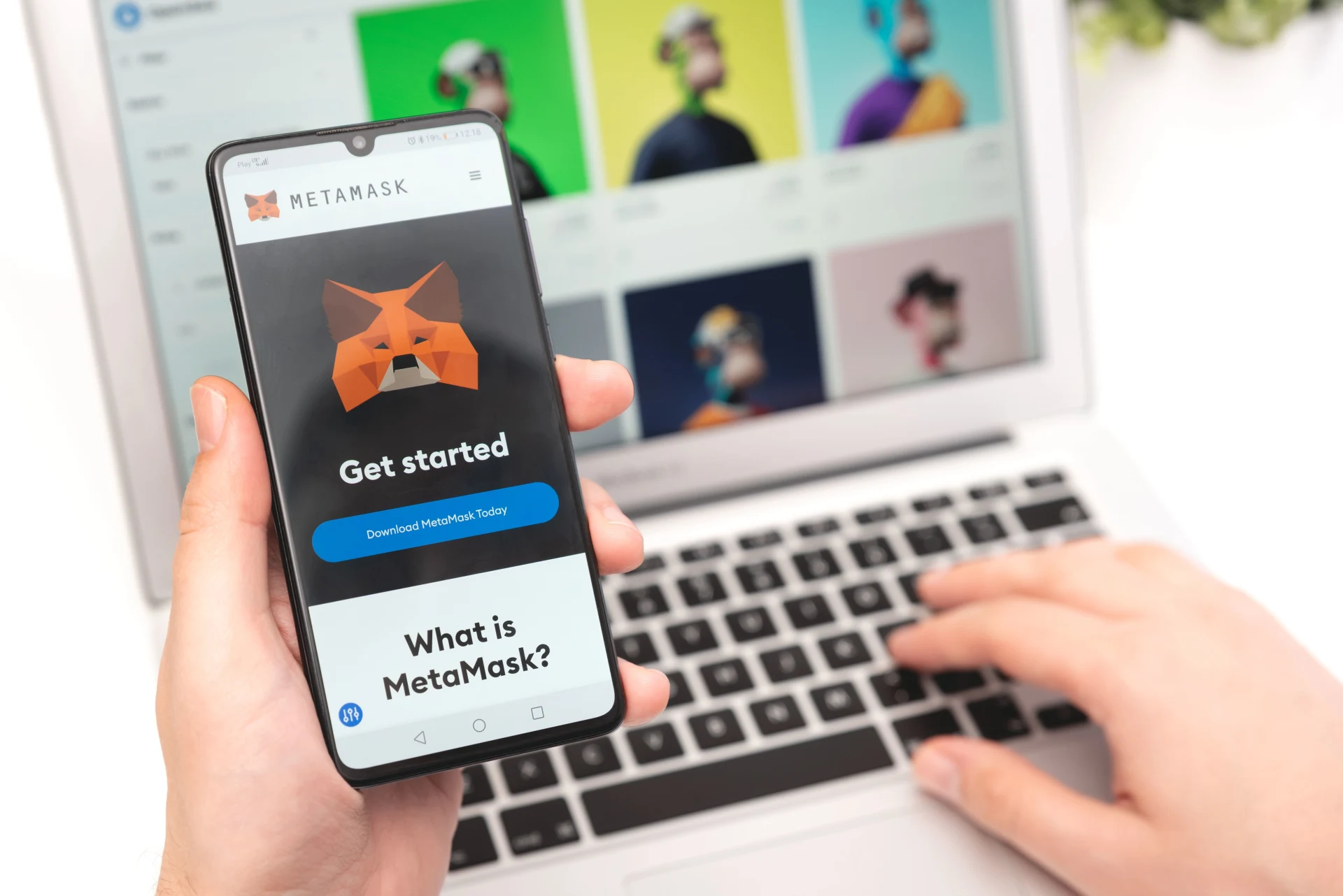 No More Seed Phrases? MetaMask’s New Social Login Feature Explained. Image Source: Shutterstock