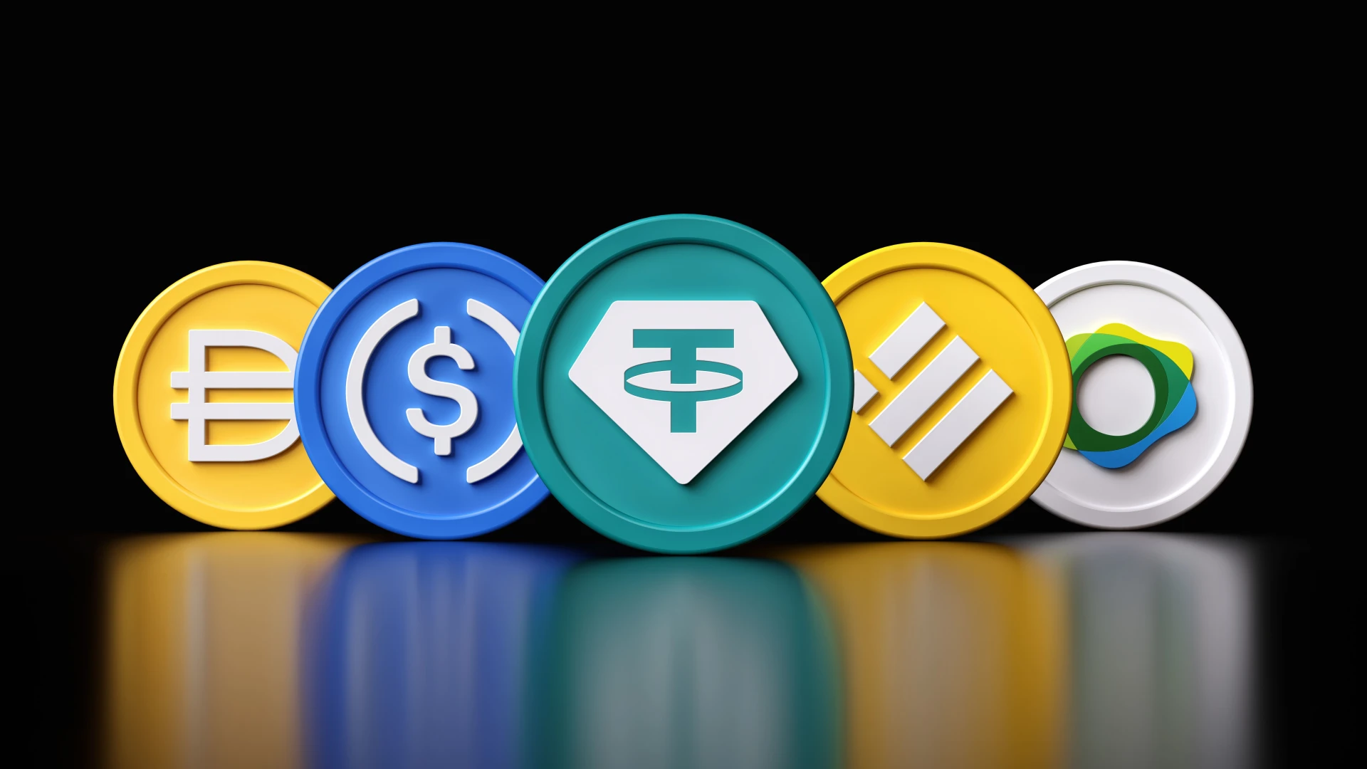Standard Chartered: Bankers Prefer Stablecoins Over Bitcoin. Source: Shutterstock