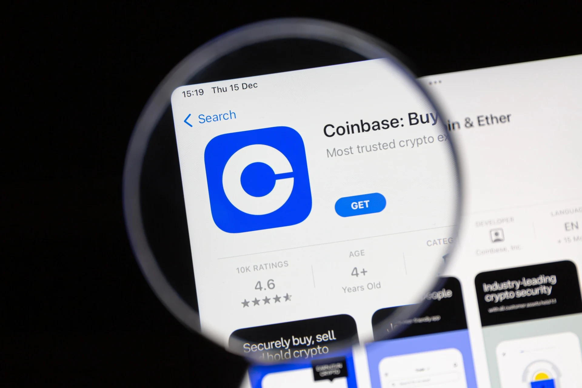Coinbase Gains FCA Approval Strengthening UK Market Presence. Source: Shutterstock