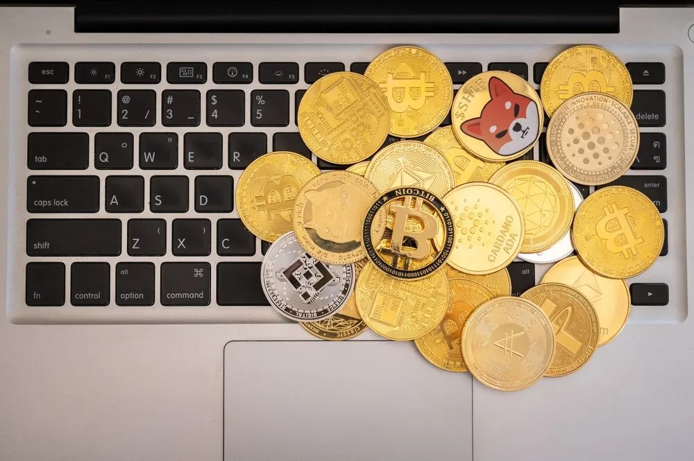 JPMorgan CEO: Crypto, Blockchain, and Stablecoins are Inevitable as XRP Eyes $2.20 Double Bottom. Source: Shutterstock