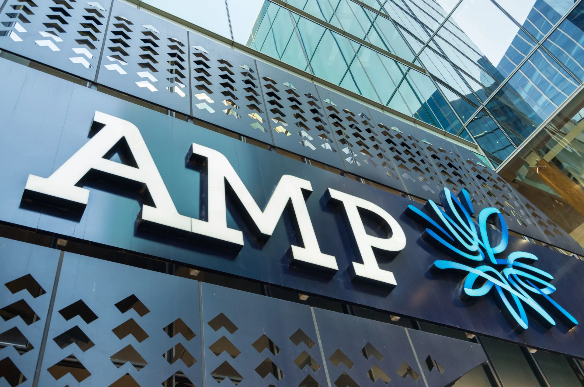 Australian Pension Giant AMP Invests $27 Million in Bitcoin