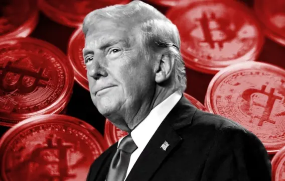 Trump in front of bitcoin