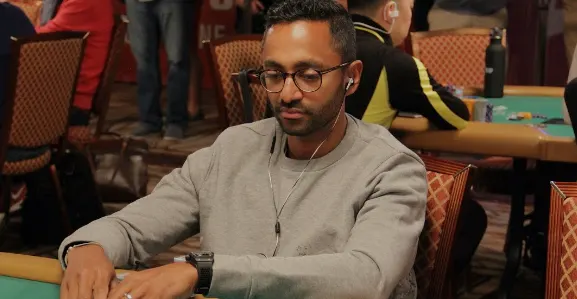 Chamath Palihapitiya playing poker