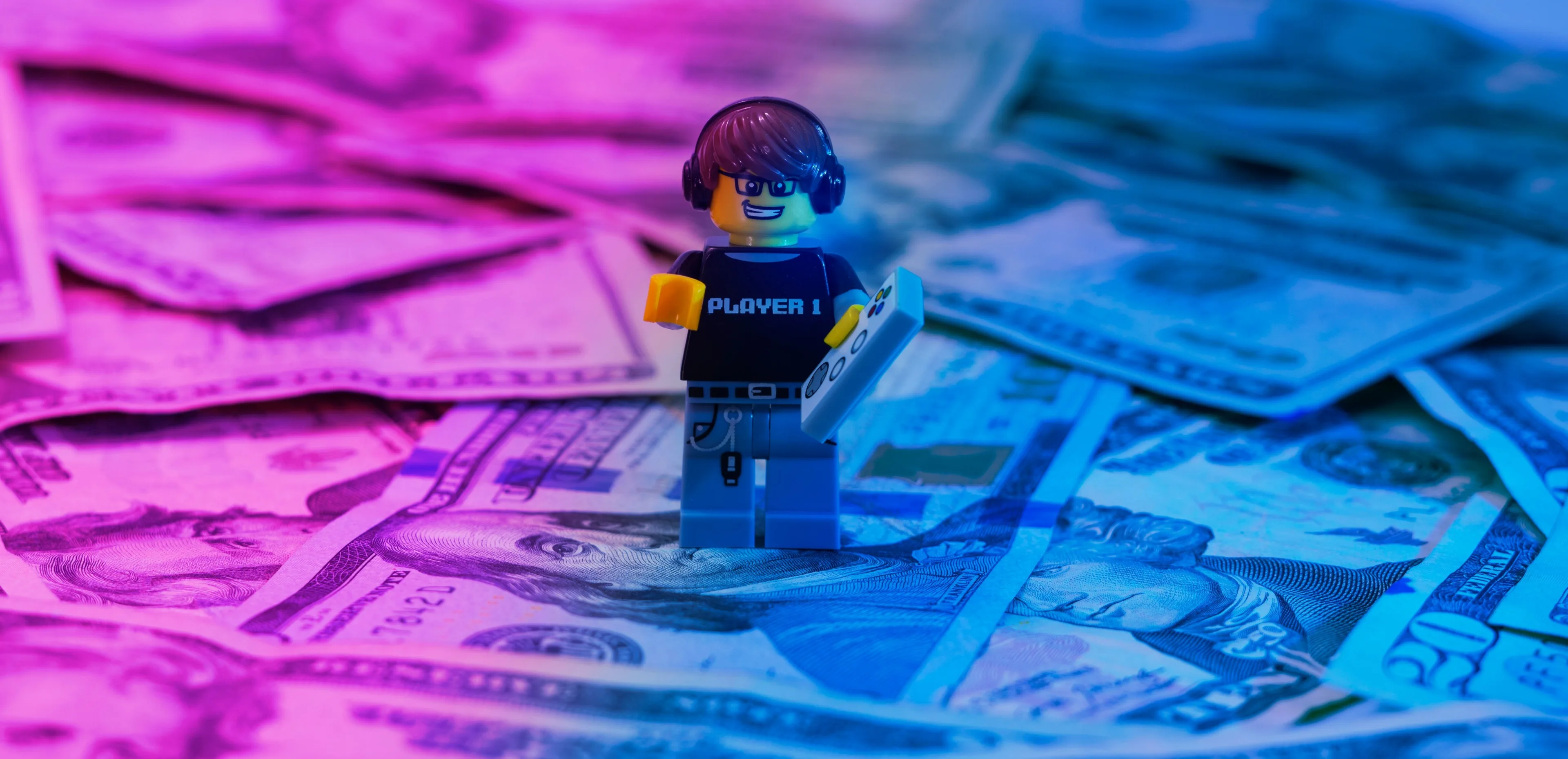 Play-to-Earn Games 2025: Trends, Criteria, and Top Projects. Source: Shutterstock
