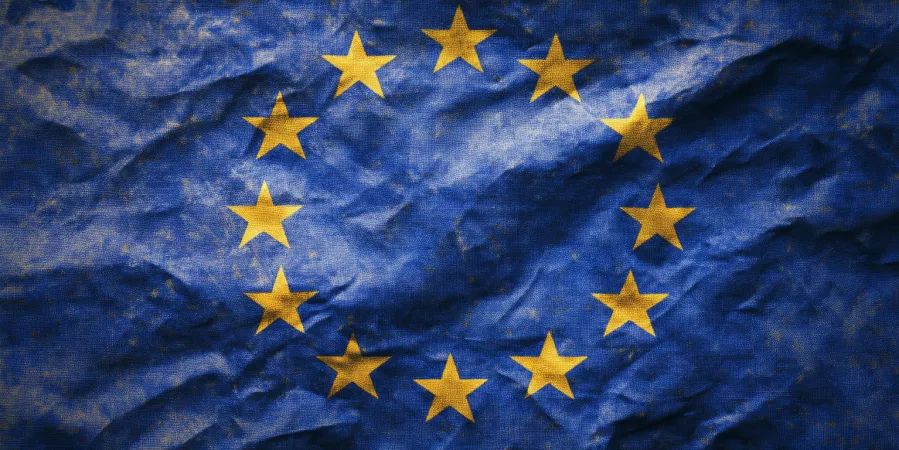 EU Officials Warn Trump’s Crypto Push Could Undermine Euro Stability