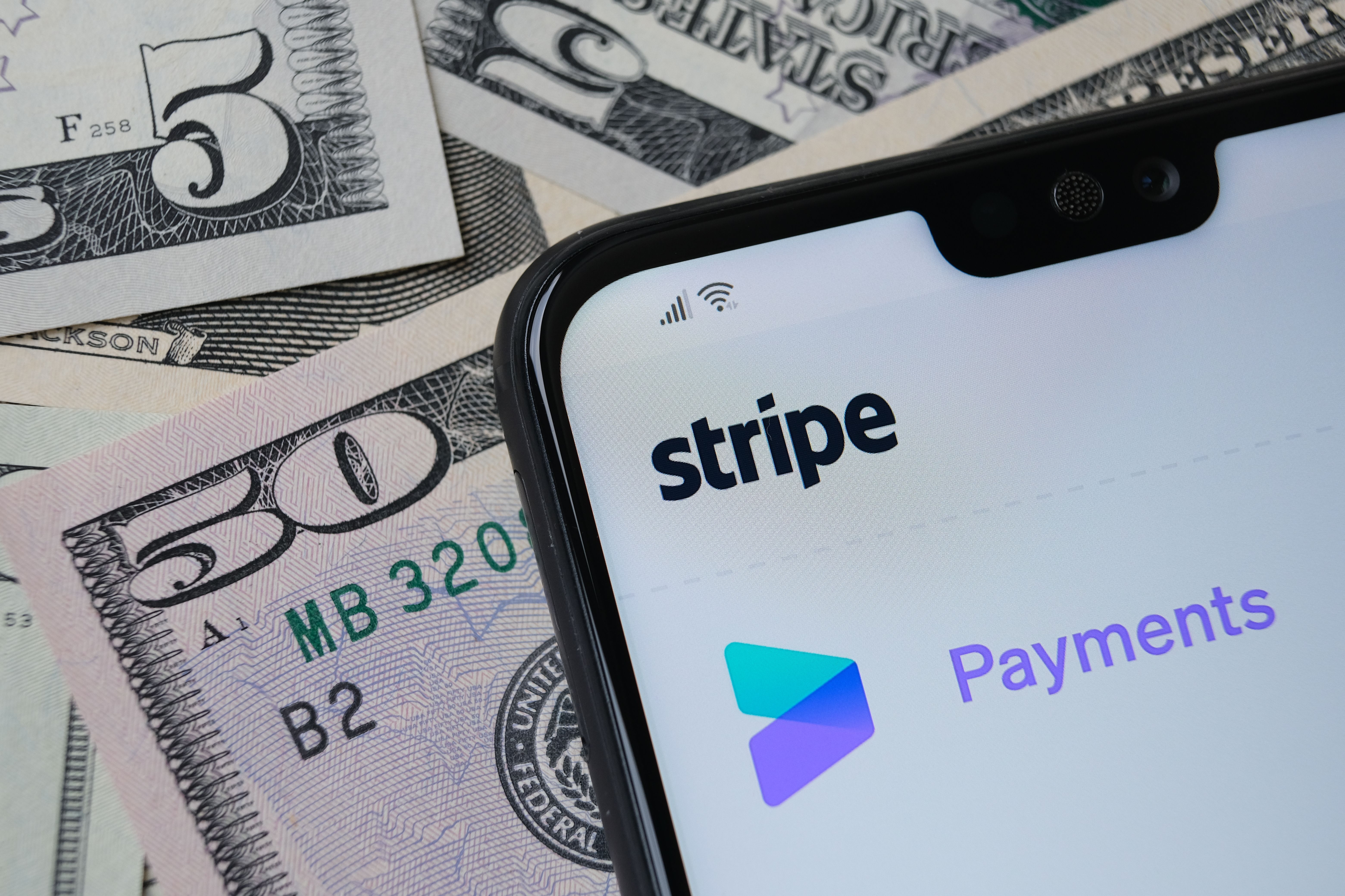 Is Stripe About to Crush PayPal in the Crypto Wallet Wars?