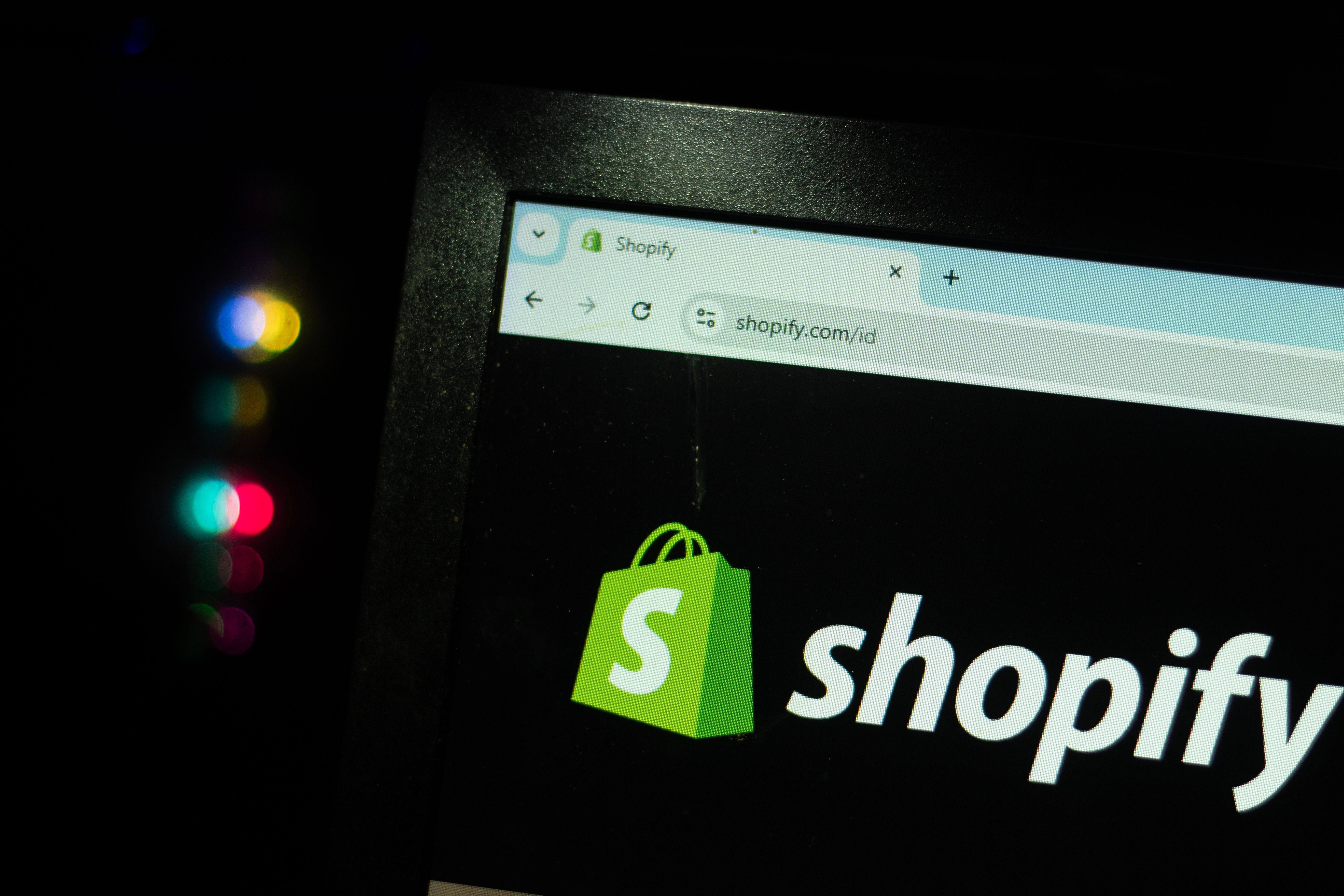Is Shopify’s USDC Checkout the End of Card Fees?