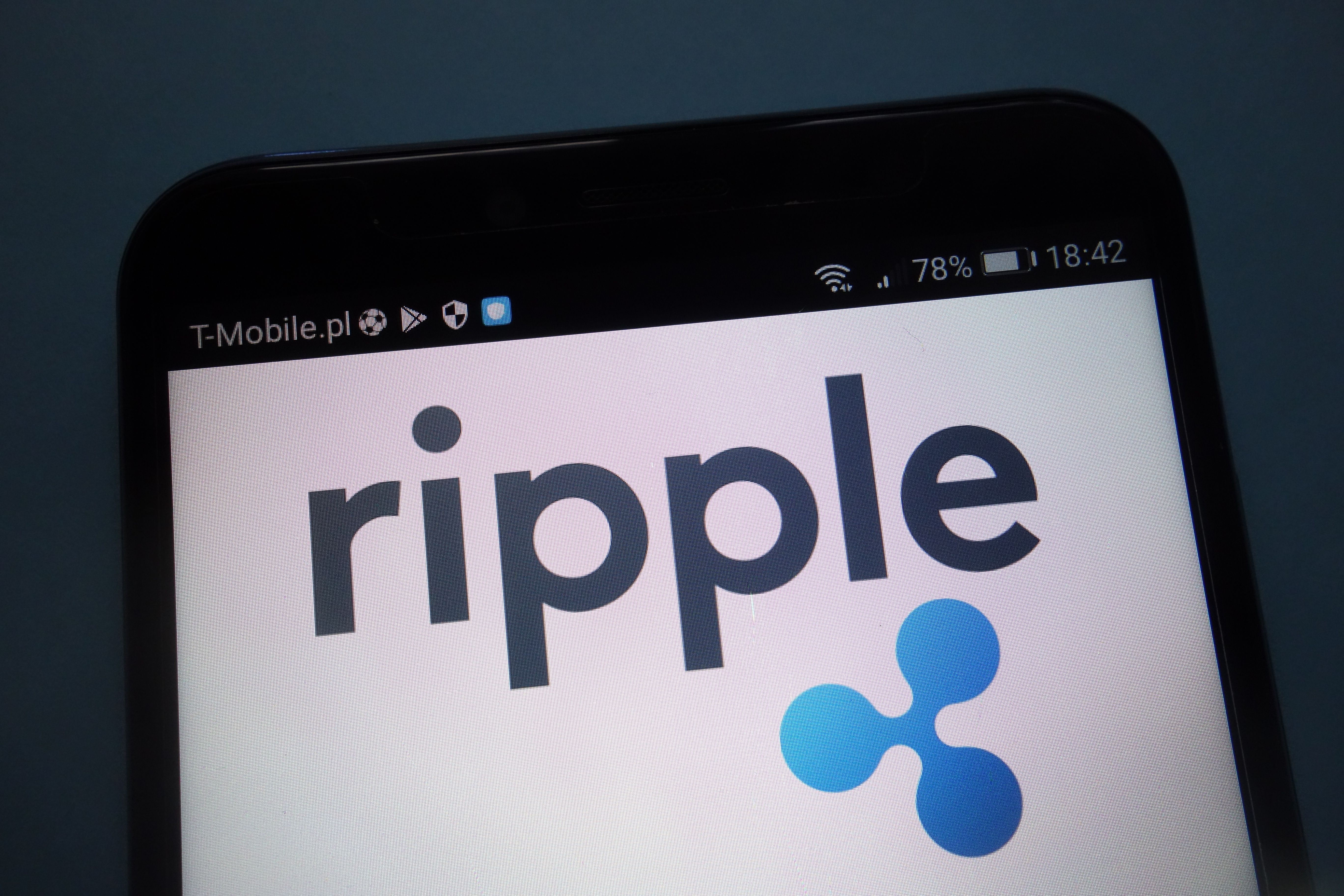 XRP Whale Count Hits Record as Canada’s First Spot ETF Goes Live