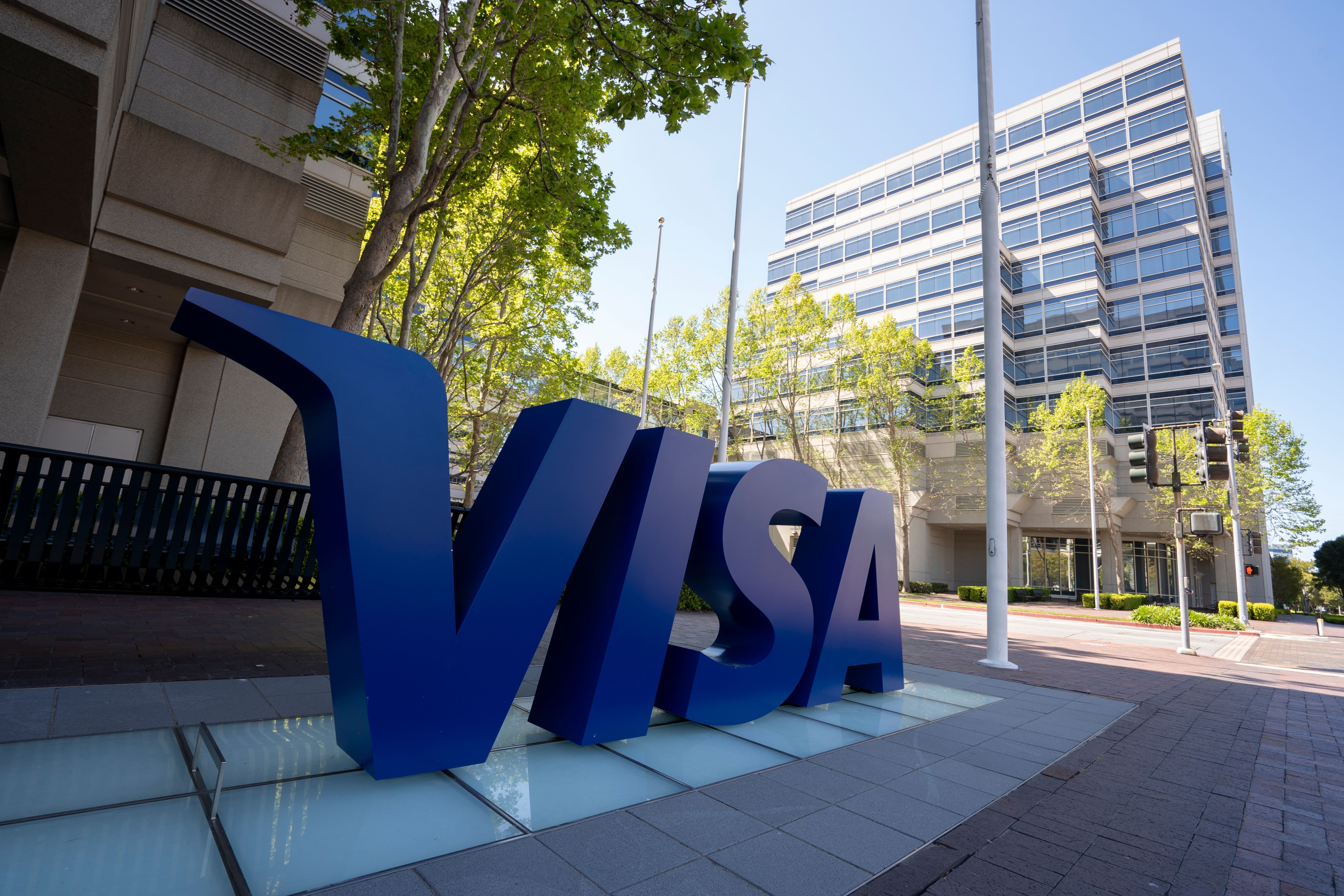Visa and Yellow Card Bring USDC Payments to 20+ African Markets