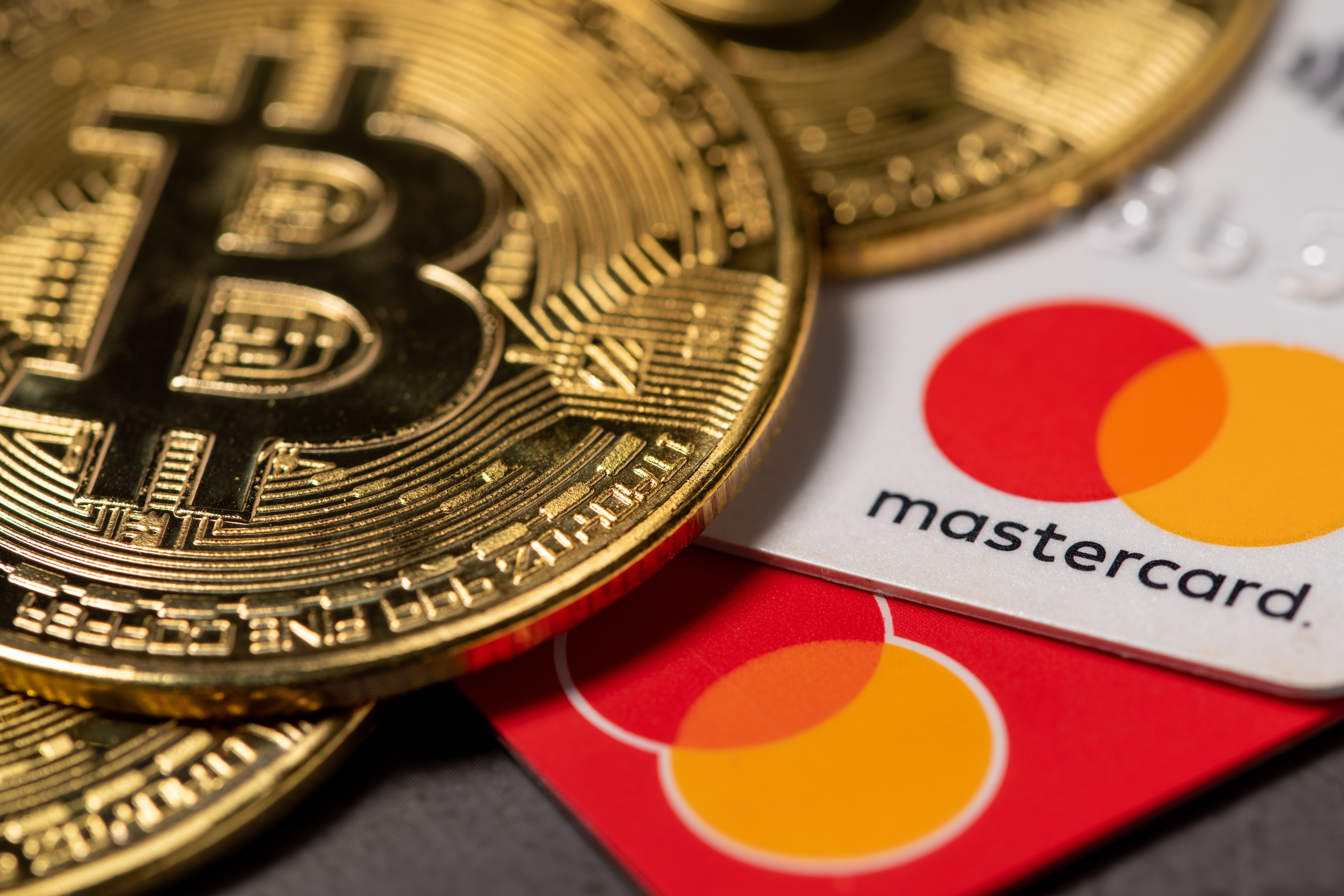 Buy Crypto With Your Mastercard? Chainlink Just Made It Real