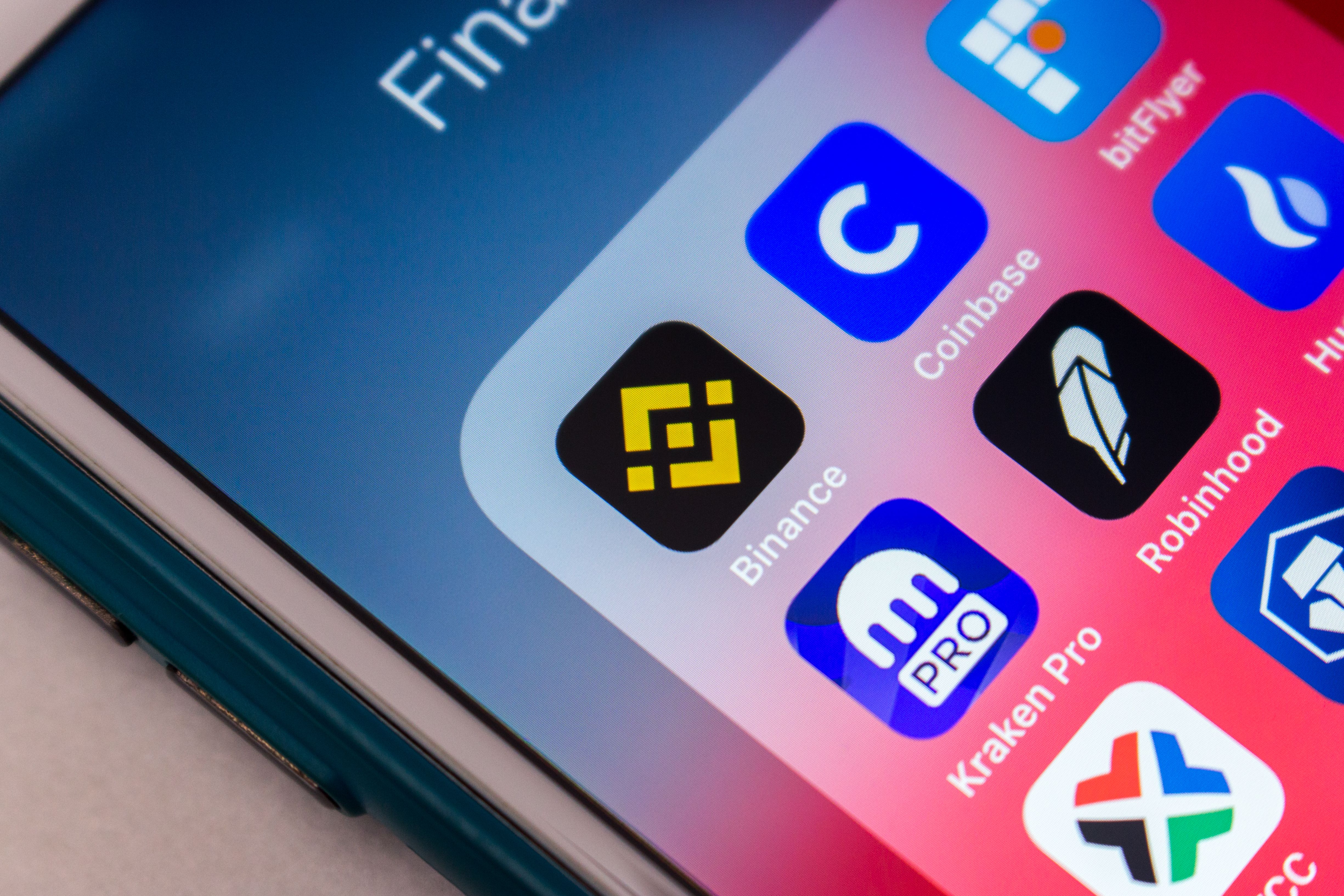 Coinbase Suspected of Information Attack on Binance