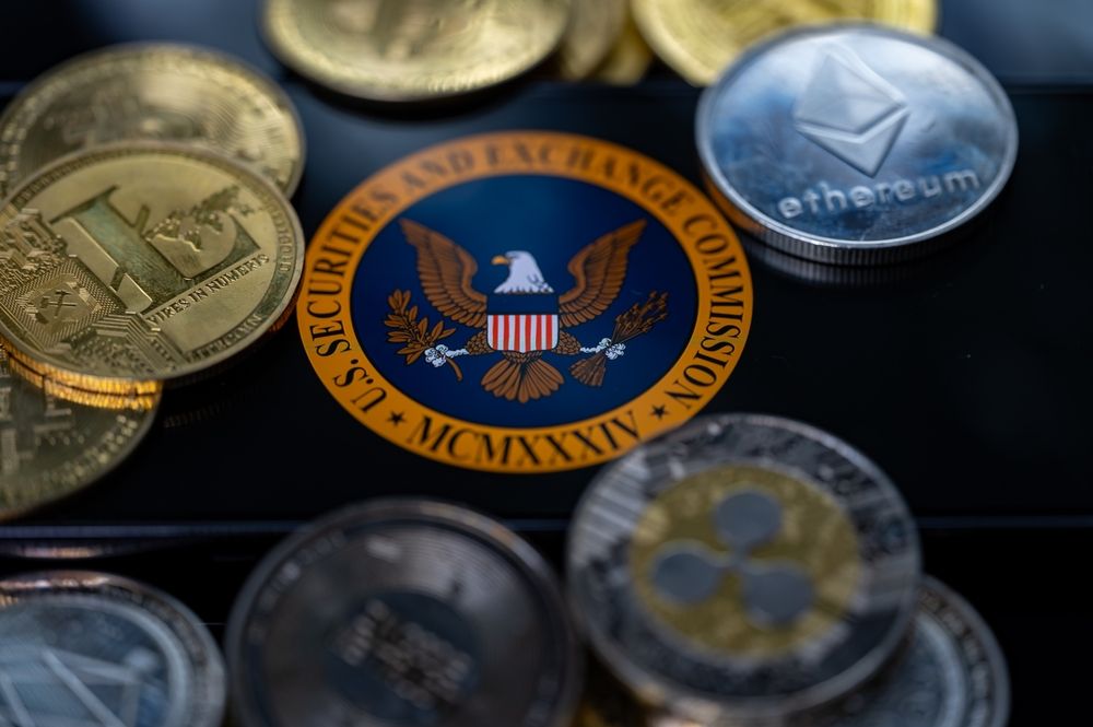 Ketua SEC Dukung RUU Pasar Kripto Saat Pemegang XRP Kalah Keluarga