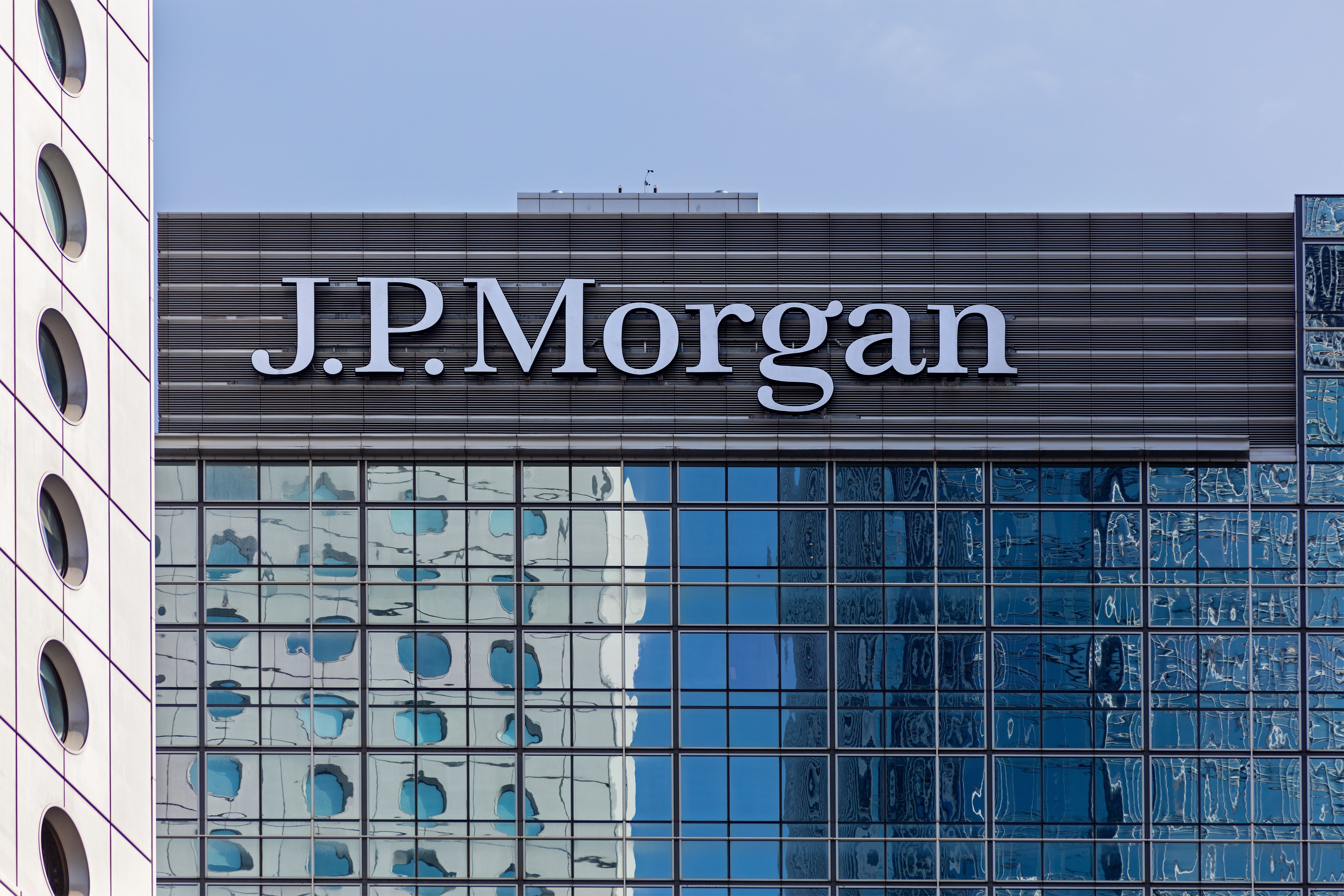 $3 Billion in Daily Transactions Now Handled by Financial Giant QNB With JPMorgan Blockchain