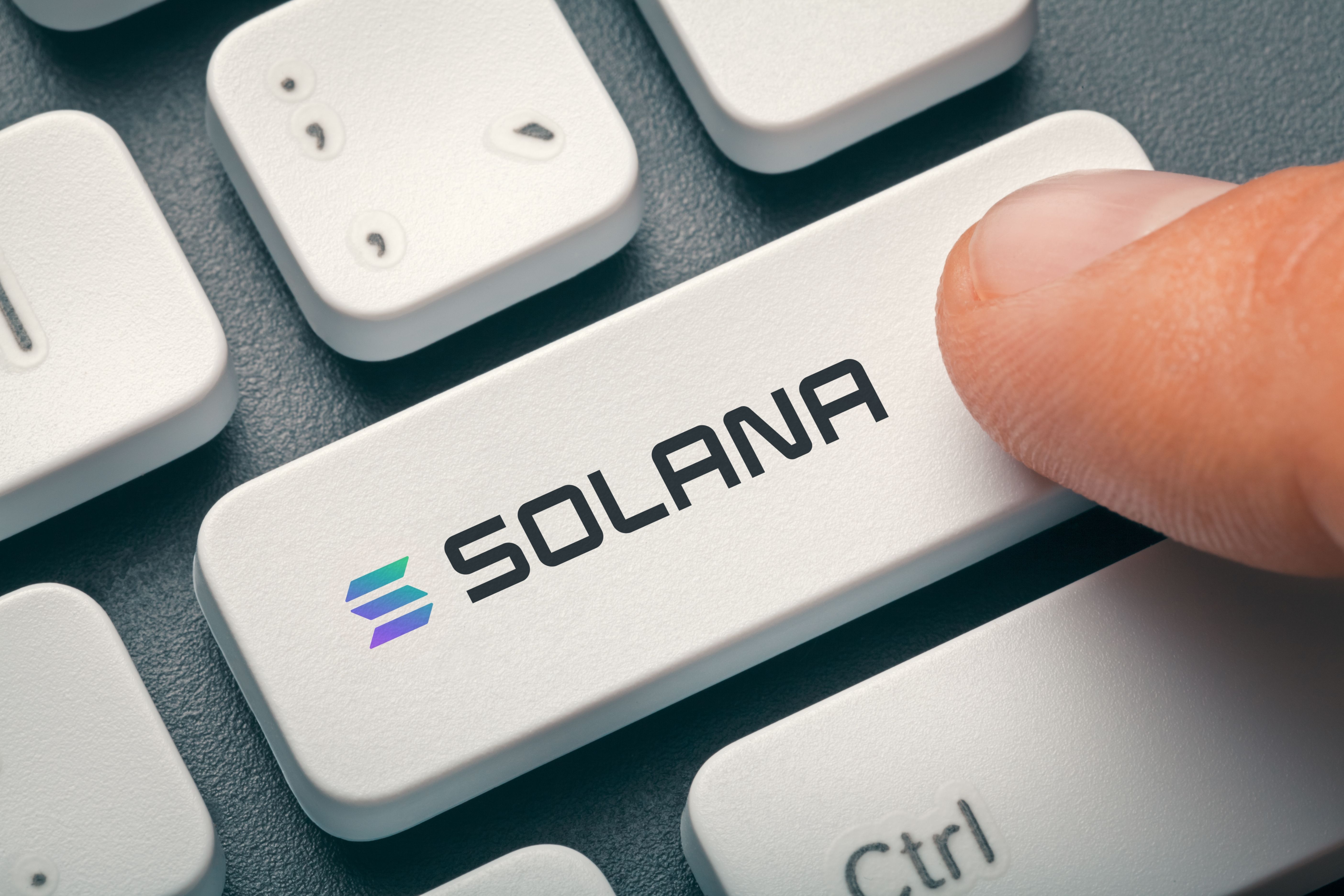 SOL Eyes $1,000 as Solana Positions Itself as Bitcoin’s Infrastructure