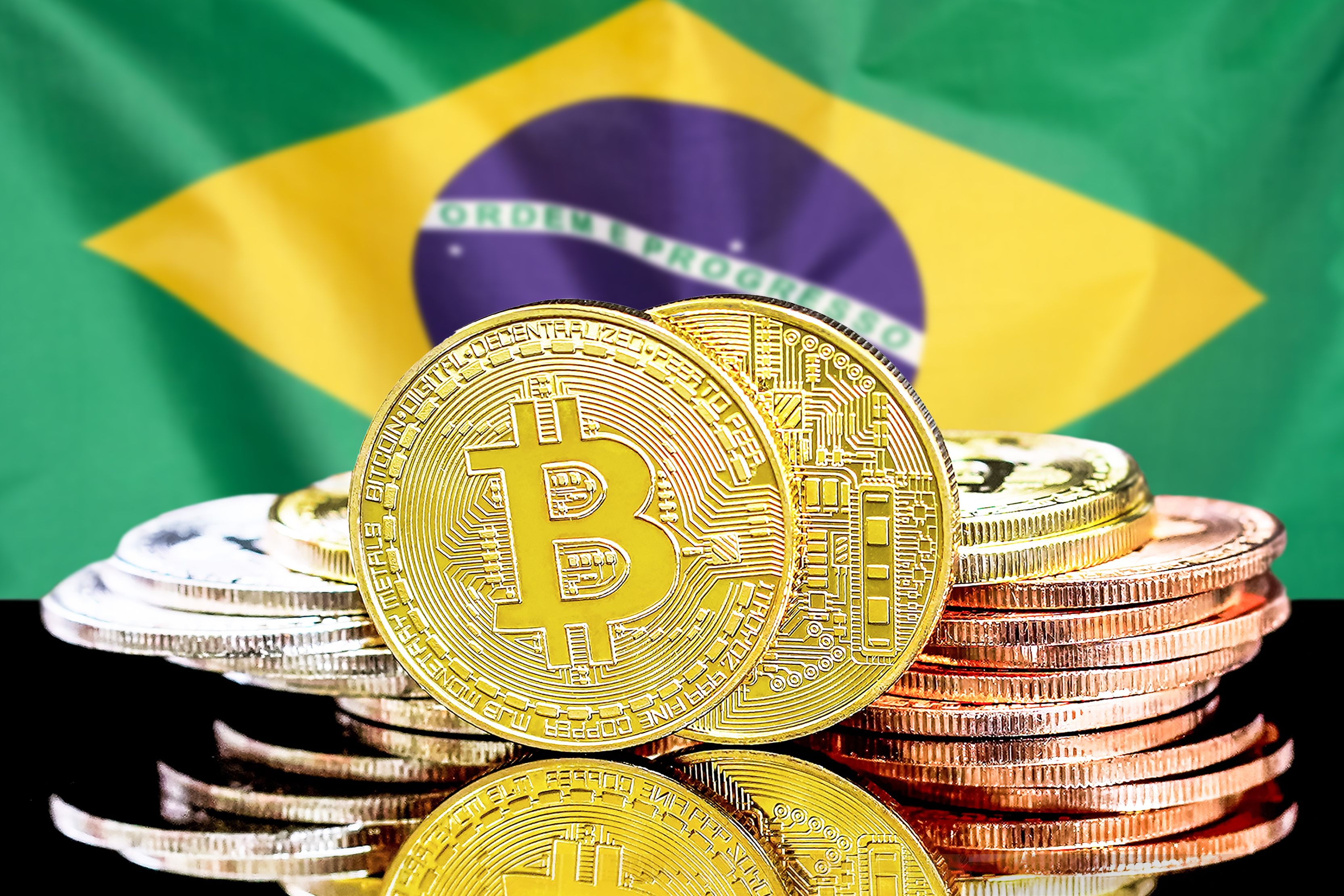 Brazil’s Itaú Urges Small Bitcoin Allocation for 2026