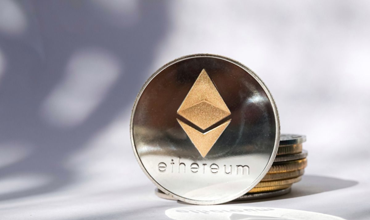 Ethereum Faces Tough Road Ahead as Bitcoin Weakens