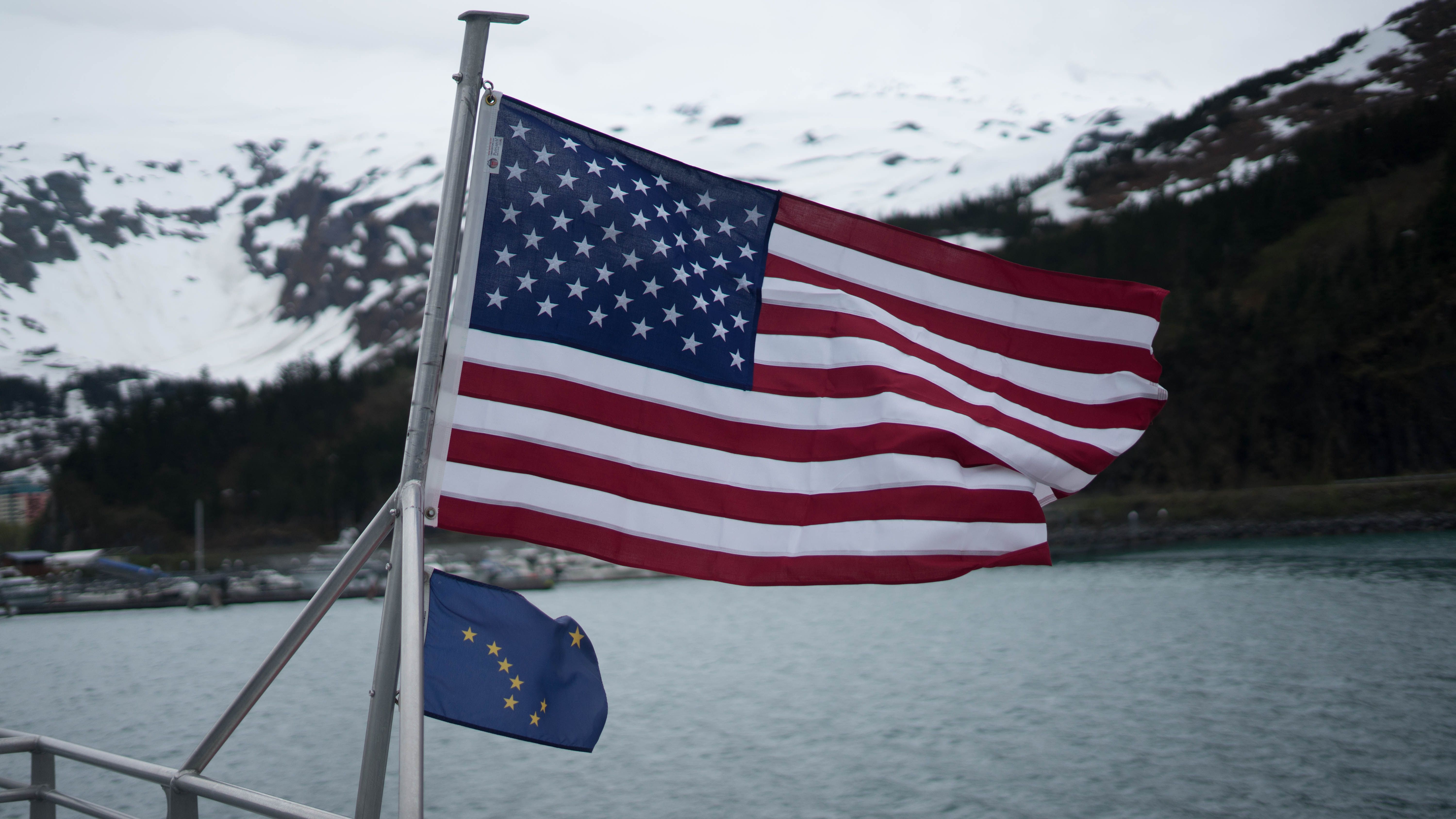 EU Weighs Retaliation as Doubts Grow Over US Tariff Threat