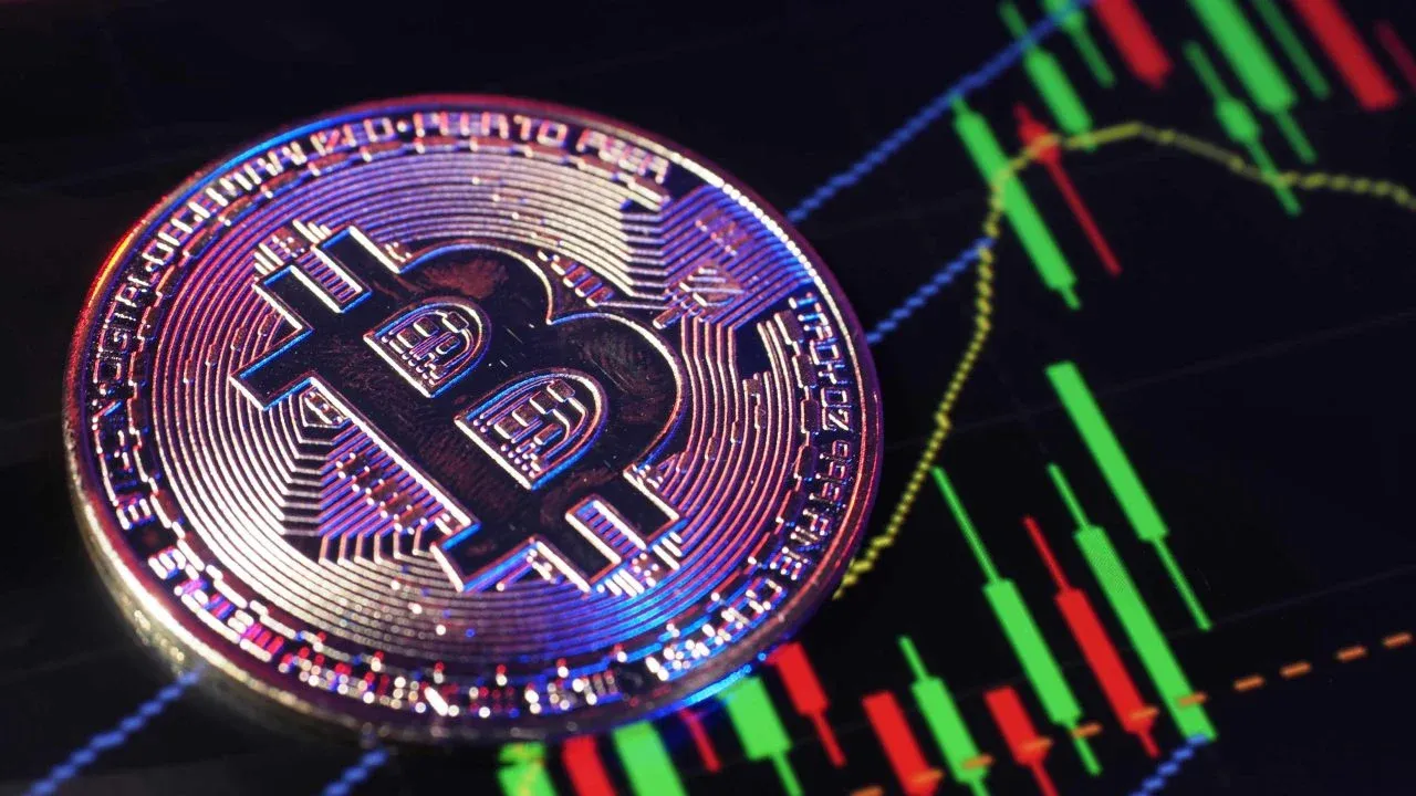 Bitcoin Price Prediction: Peter Schiff Warns $126K May Have Been BTC’s Final All-Time High