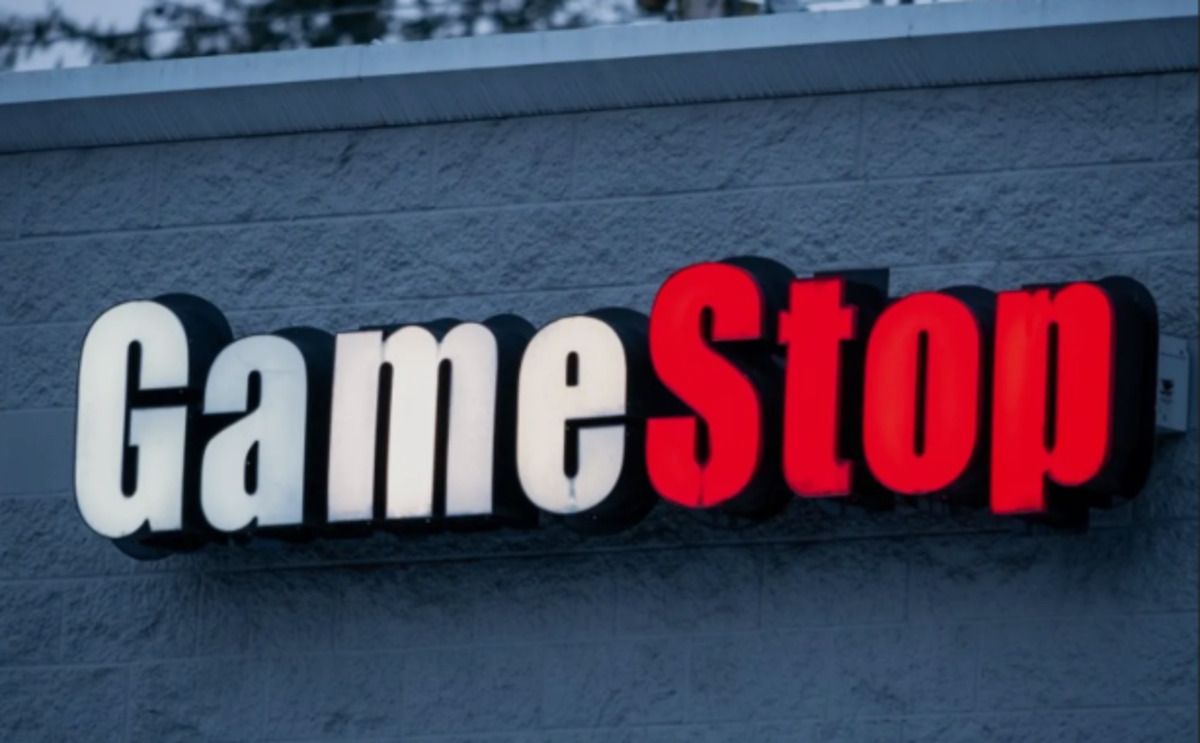 GameStop Makes Surprise $55.5B Bid to Acquire eBay