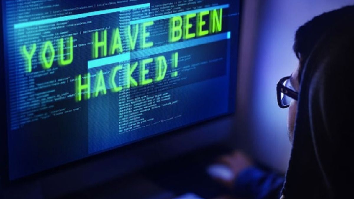 Bankr Suspends Transactions After Major Crypto Wallet Exploit